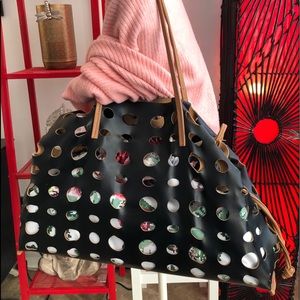 Bag made of quality vegan leather by Simons